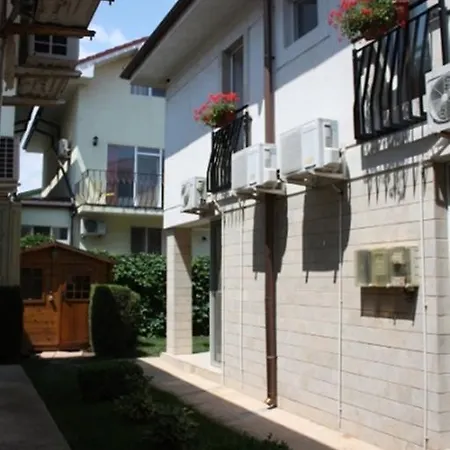 Cu Gradina Ariel & Nemo Διαμέρισμα Eforie Nord