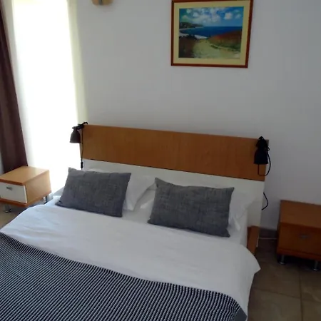 Cu Gradina Ariel & Nemo Διαμέρισμα *