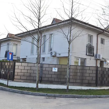 Cu Gradina Ariel & Nemo Lägenhet Eforie Nord